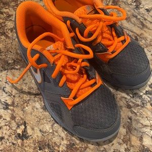 Kids shoes